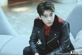 李易峰事件女生爆料视频,揭秘娱乐圈真相
